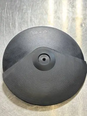 Roland - CY-8